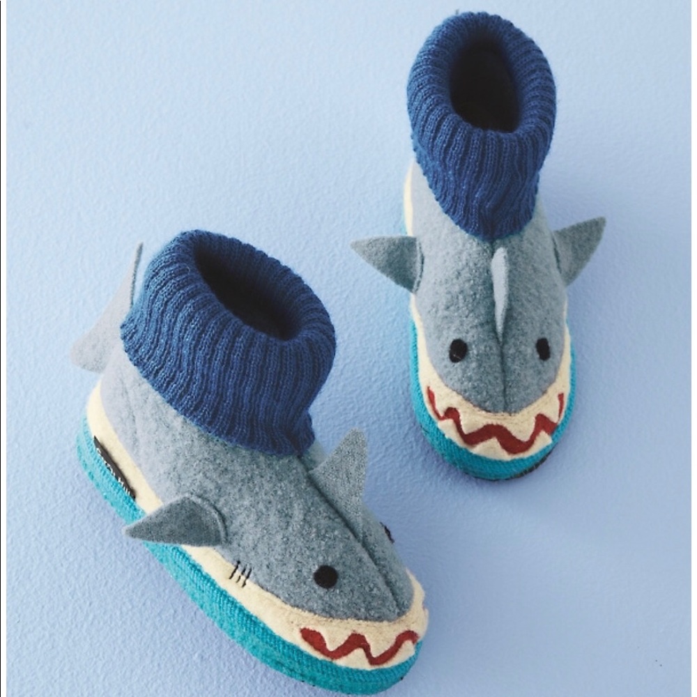 Garnet Hill Kids Boiled Wool Slipper - Shark Style